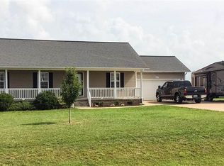 217 Christopher Dr, Rainsville, AL 35986