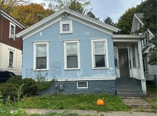 1028 Highland St, Syracuse, NY 13203