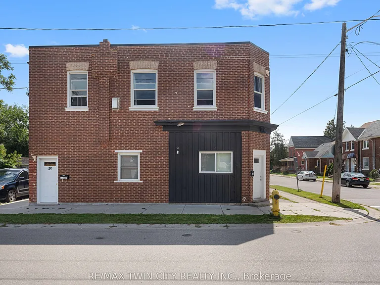 140 N Superior St — Photo 14