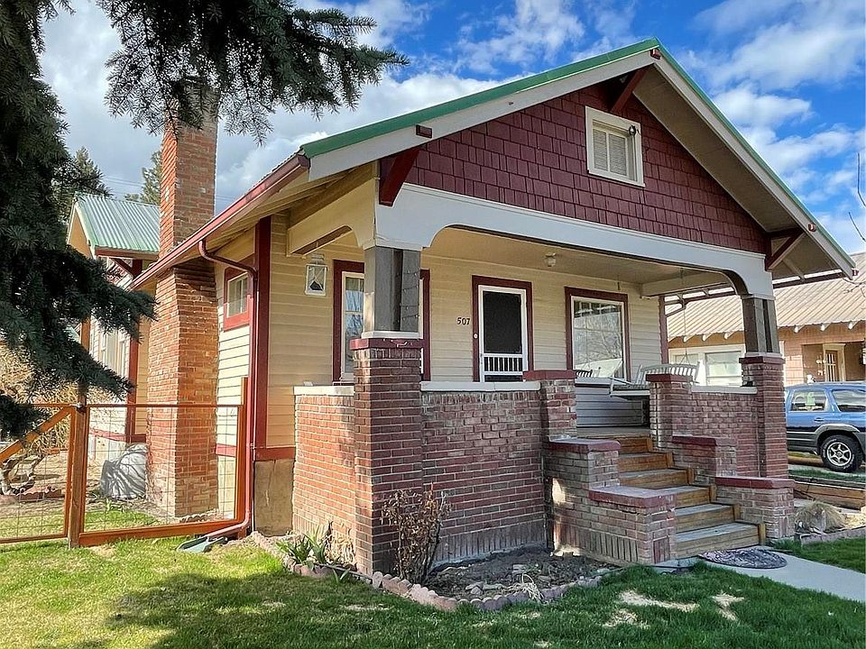 1st image of 507 2nd Ave N