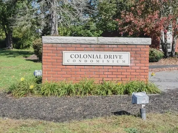 50 Colonial Dr Unit 2, Andover, MA 01810