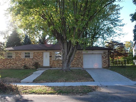 2nd image of 509 Linden Ln
