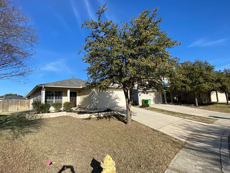 303 Cardinal Way — Photo 4