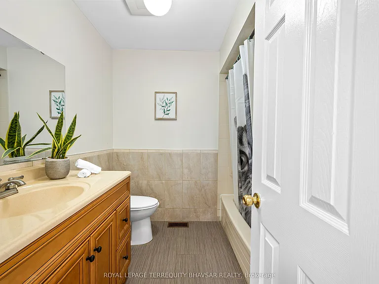 3118 Shadetree Dr — Photo 34
