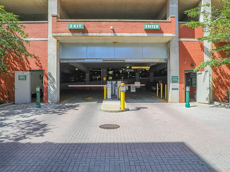 Free Garage Parking