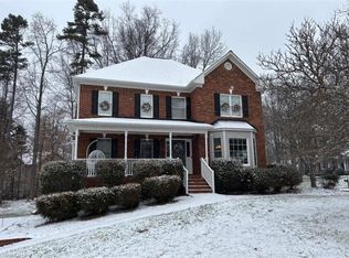 6305 Armsby Rd, Clemmons, NC 27012