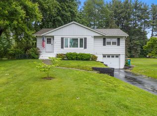 29 Chestnut St, Poughkeepsie, NY 12601