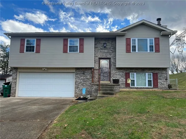 313 Kingswood Dr, Culloden, WV 25510