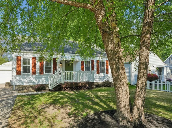 2404 46th St, Des Moines, IA 50310