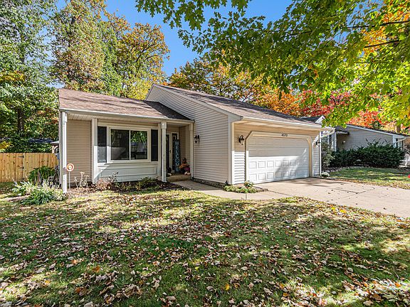 3rd image of 4570 Summer Creek Ln SE