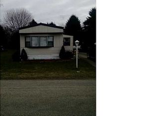 361 Grandview Dr, Arcade, NY 14009