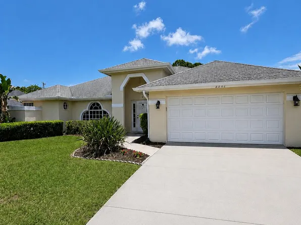 2251 SE Maize Street, Port St Lucie, FL 34952