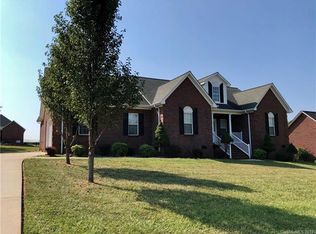 2940 Weatherfield Dr, Lincolnton, NC 28092