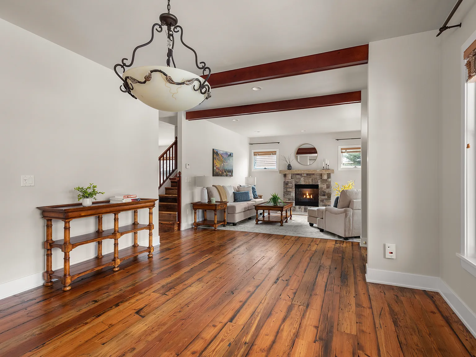 3 bed, 2.5 bath, 2262 sqft, $11,500 — Photo 4