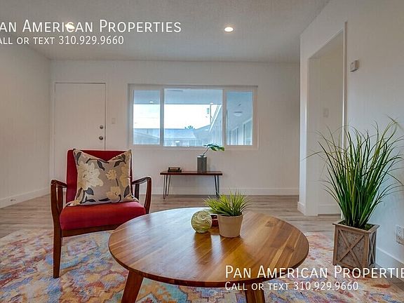 5th image of 92 E Market St #5