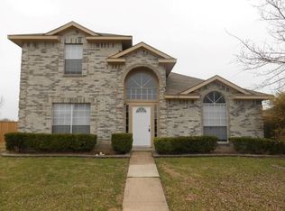 2708 Pioneer Ln, Lancaster, TX 75146