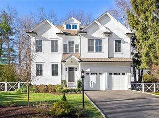 27 Westfair Dr, Westport, CT 06880