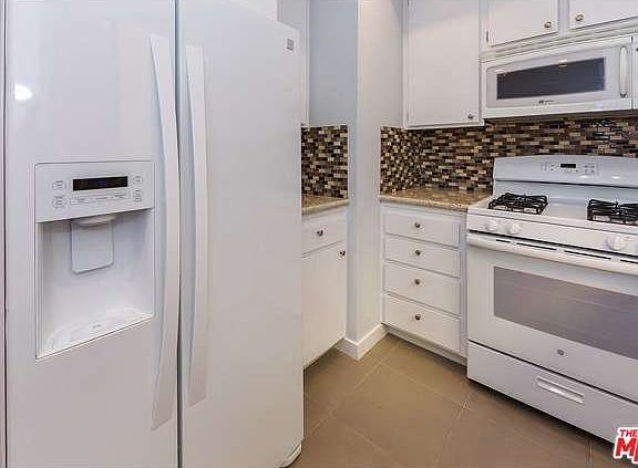 5th image of 1328 S Bundy Dr APT 4