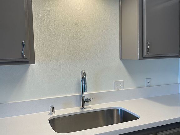 2nd image of 1100 Mondavi Way APT C2
