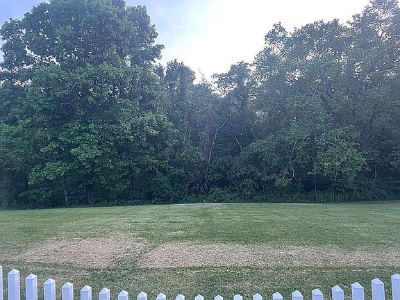 5th image of 46354 Belmont Centerville Rd