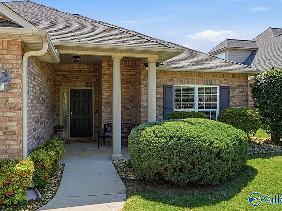 3rd image of 104 Somerset Park Dr