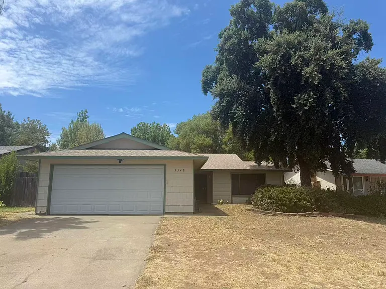 3548 Contempo Dr — Photo 1