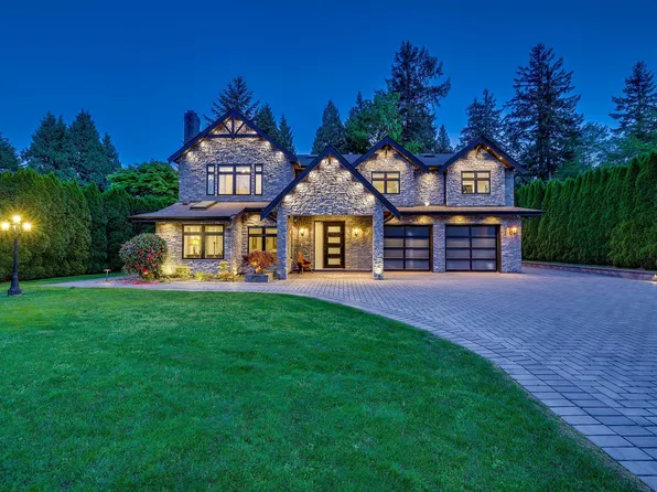 13330 20th Ave, Surrey, BC V4A 1Z4