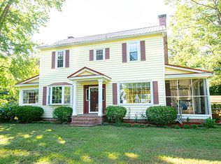 340 Canoe House Rd, Jamaica, VA 23079
