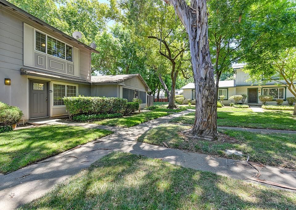 1st image of 8884 La Riviera Dr Unit D