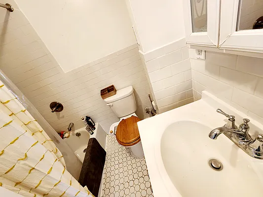Rented by Brooklyn Property Group LLC | media 14