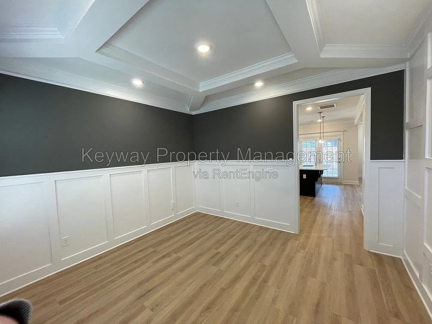 3 bed, 2.5 bath, 1635 sqft, $1,895 — Photo 2