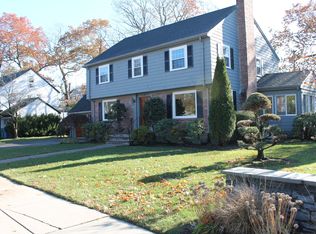 1330 Commonwealth Ave, Newton, MA 02465
