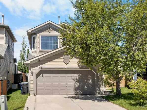 141 SE Citadel Bluff Close NW, Calgary, AB T3G 5E3
