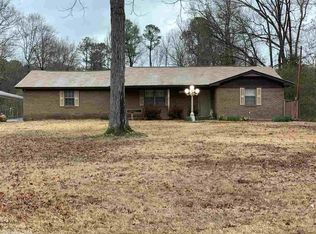 2213 Whippoorwill Ln, White Hall, AR 71602