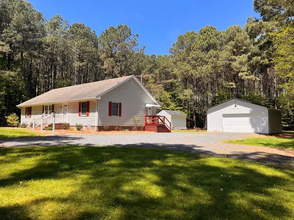 12255 Indian Trail Rd, Belle Haven, VA 23306