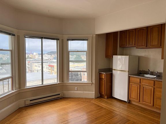 2nd image of 495 27th Ave APT 10