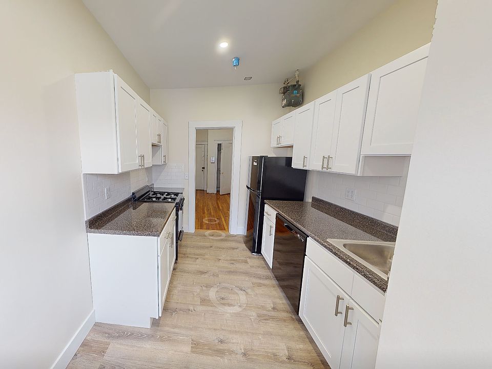 1st image of 1800 Commonwealth Ave #99