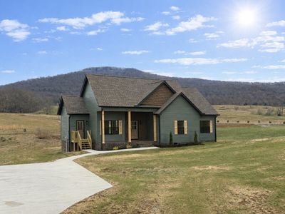1769 Viola Rd, McMinnville, TN, 37110