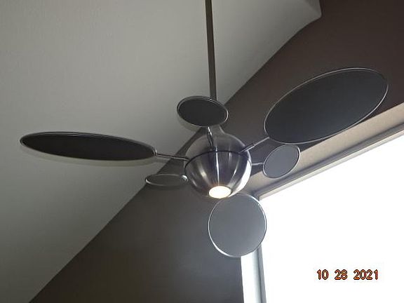4th image of 6225 Autumn Creek Dr