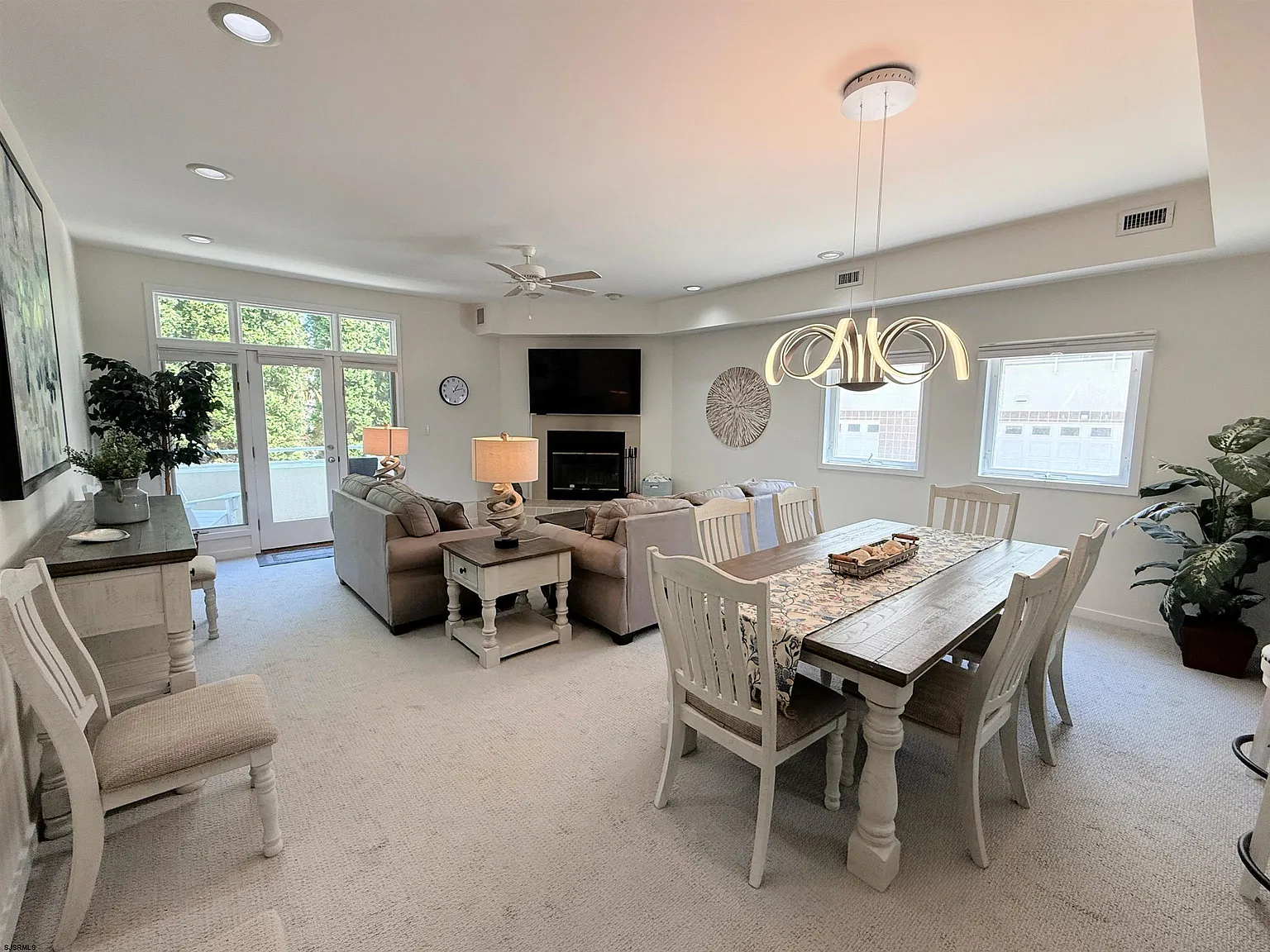 2 bed, 2.5 bath, $45,000 — Photo 2