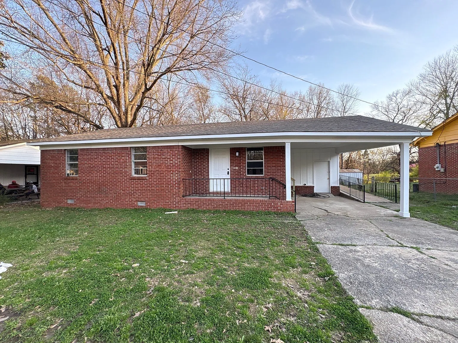 1116 Berrywood Ave, Brownsville TN - Un — Photo 1