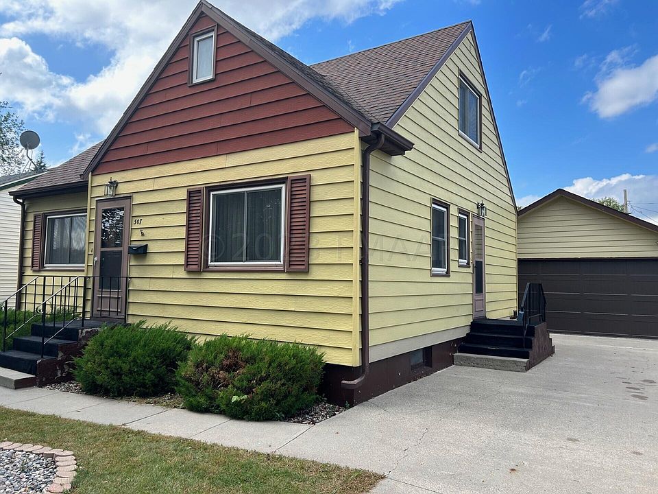 507 18th St N, Moorhead, MN 56560 MLS 233856 Zillow