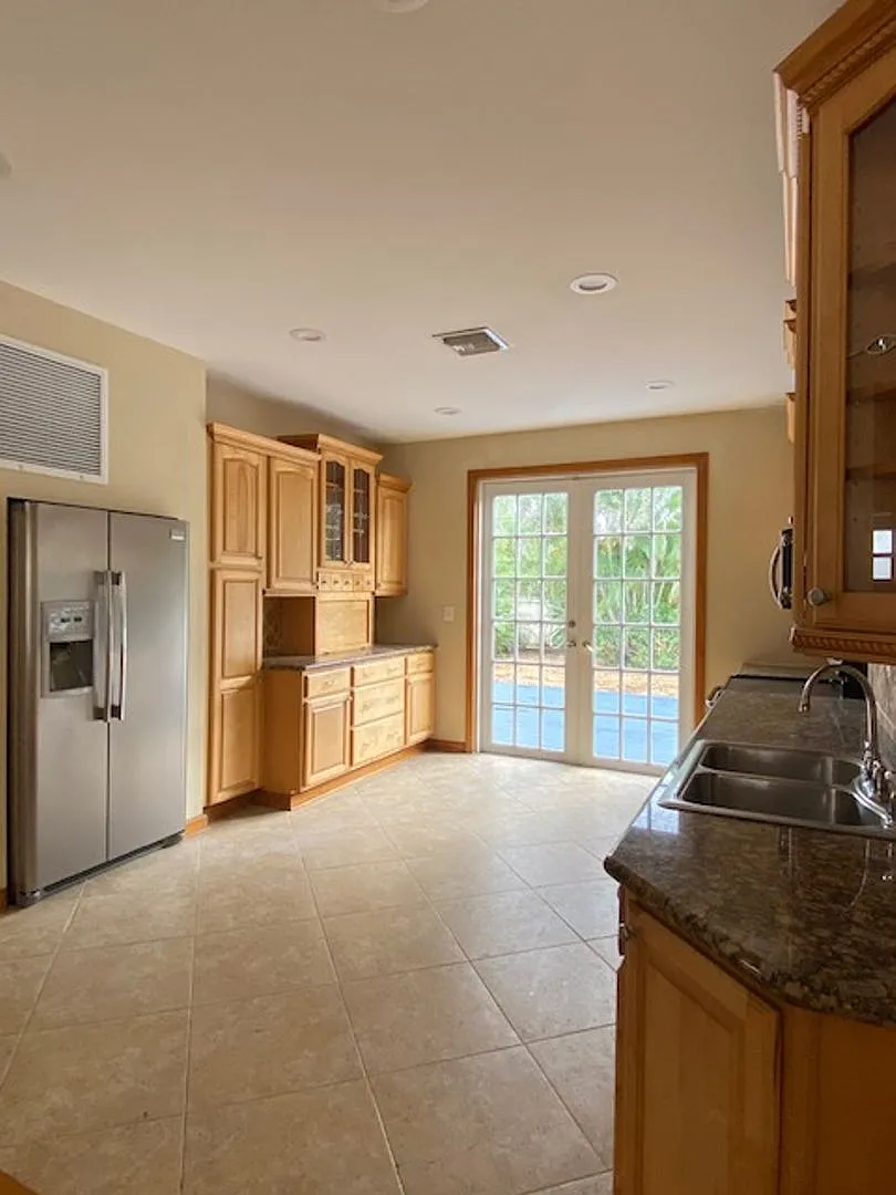 Beautifully renovated and restored 1925 Mediterranean Spanish-style single-family home featuring ... — Photo 4