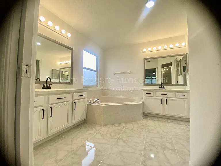 1690 Big Oak Ln — Photo 10