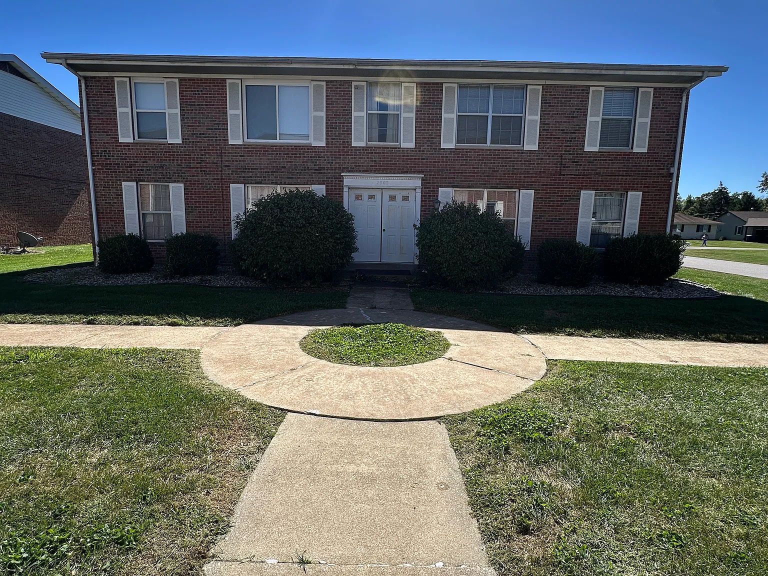 2 bed, 800 sqft, $995 — Photo 1