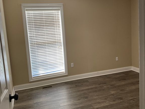 5th image of 125 Megans Way #2