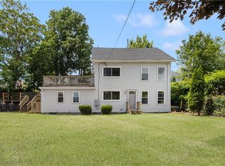 155 Stanton Ave, Riverside, RI 02915