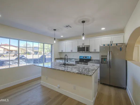 206 2ND Avenue E, Buckeye, AZ 85326