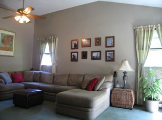 14 Bluebird Dr, Syosset, NY 11791