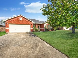 1624 Makayla Ln, Seagoville, TX 75159